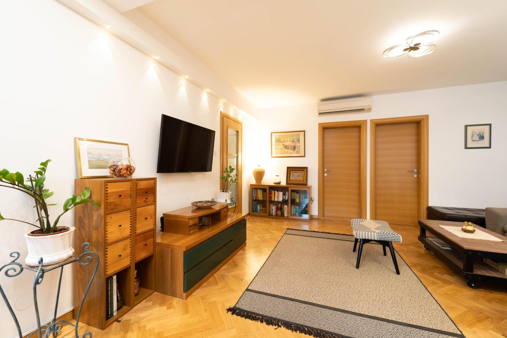 Appartement F9 And New F9 à Zagreb Extérieur photo