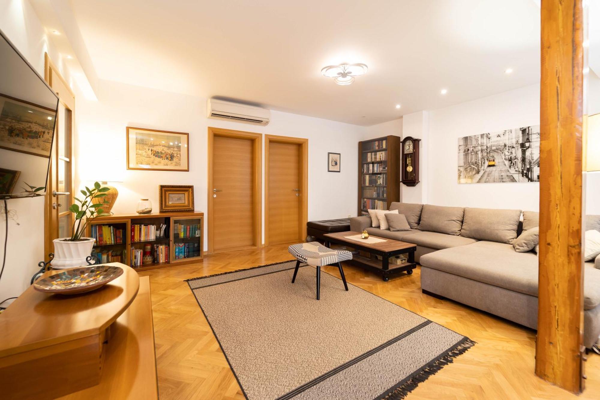Appartement F9 And New F9 à Zagreb Extérieur photo